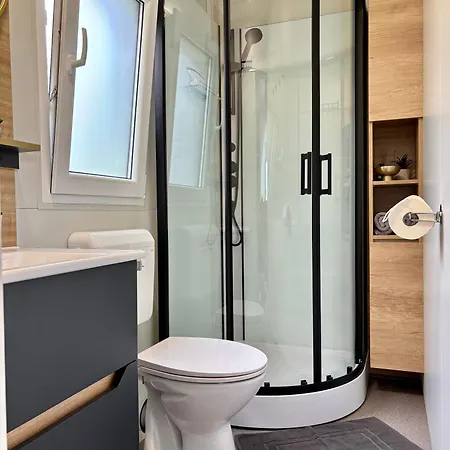 Mobilhome Holiday home Tkon